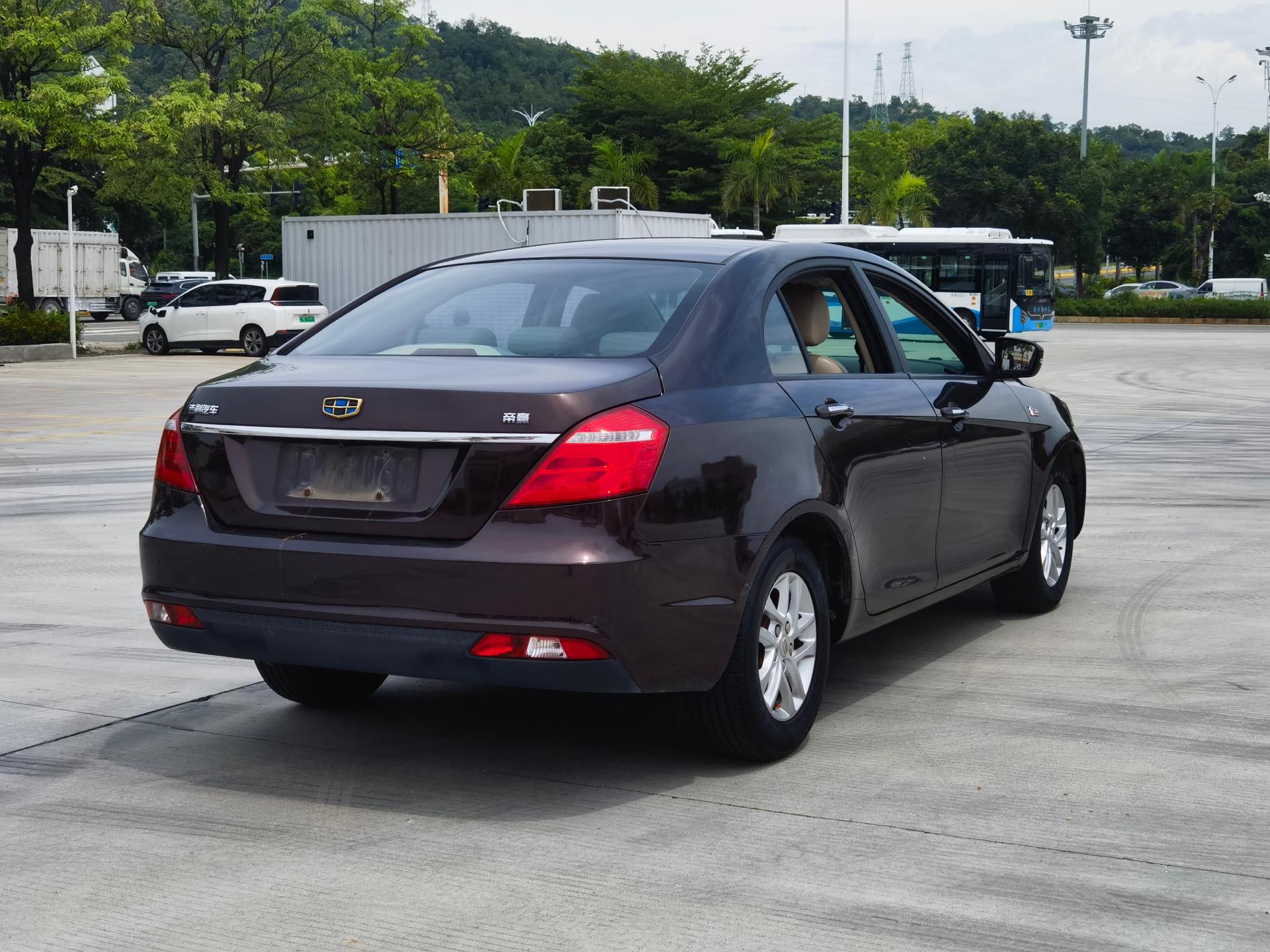 GEELY Emgrand GL 2017 car image #9