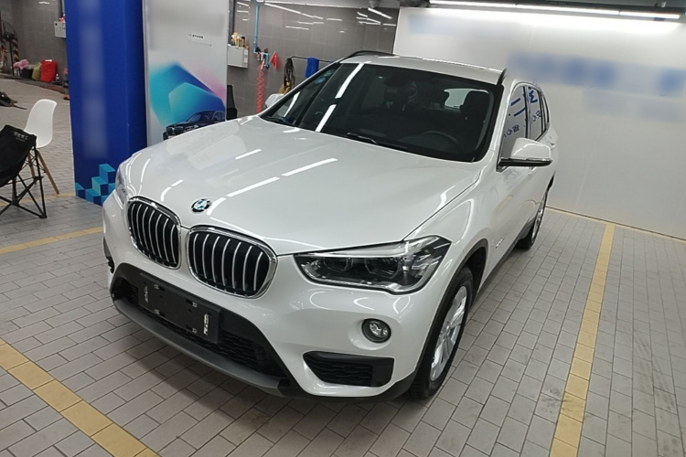 BMW X1 2017 #2 BMW X1 2017 car image #2