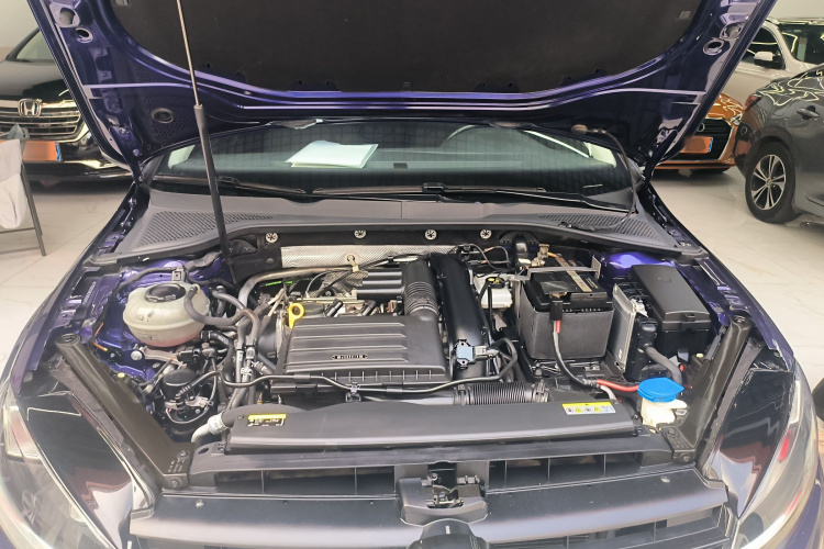 Volkswagen Golf 2020 immagine di auto #22