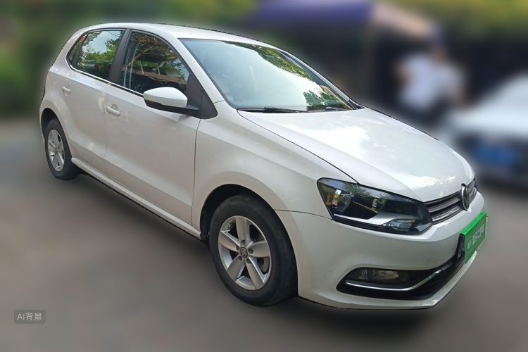 Volkswagen Polo 2015 car image #4