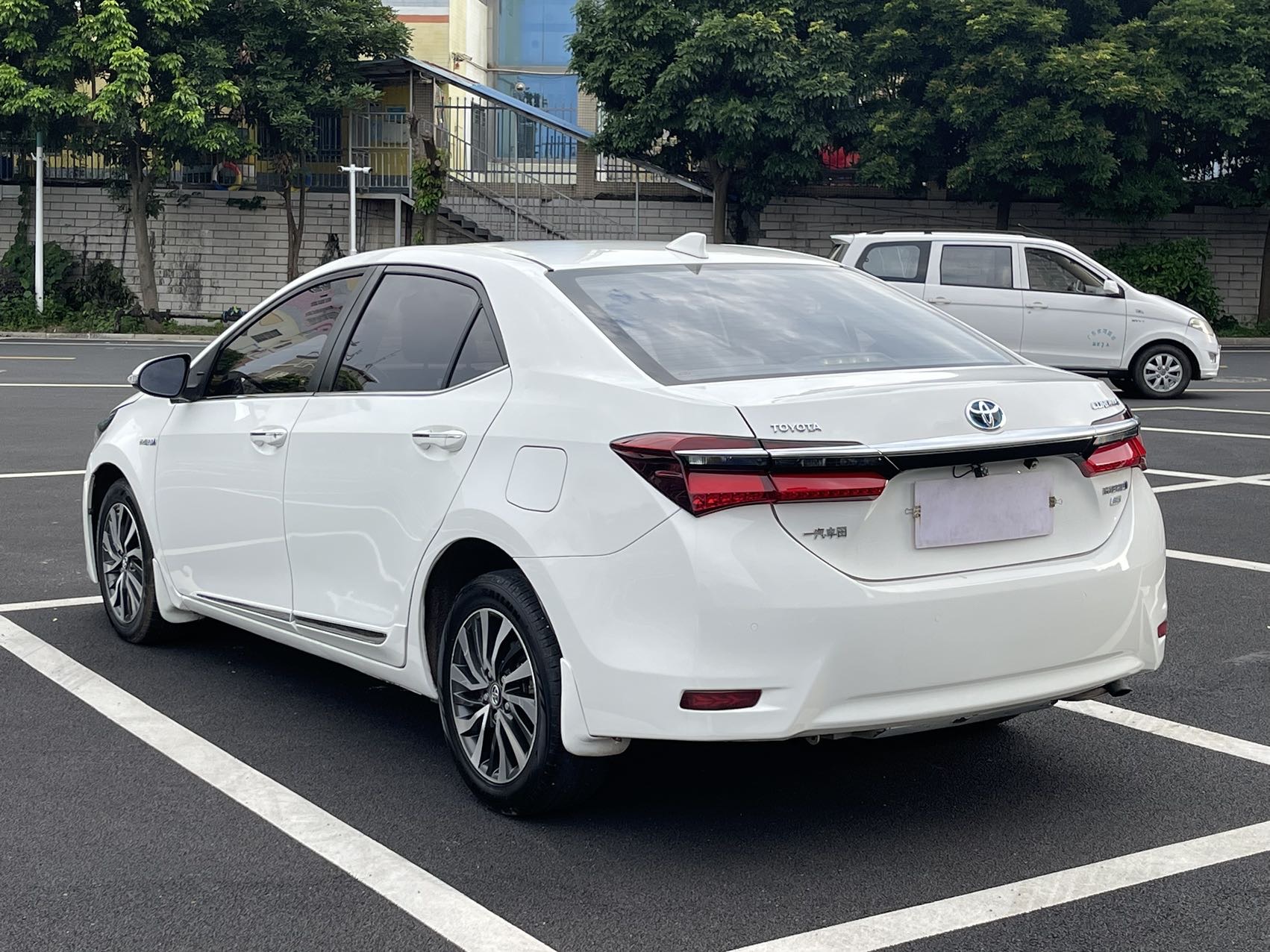 Toyota Corolla 2018 car image #12