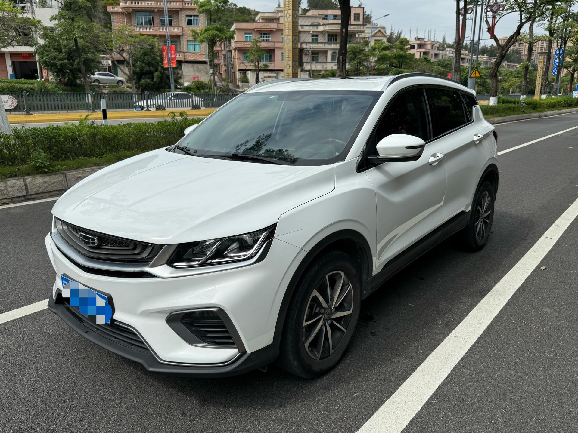 GEELY Coolray 2021 GEELY Coolray 2021 car image