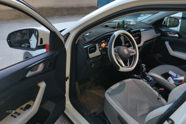 Volkswagen Tharu 2025 car image #18