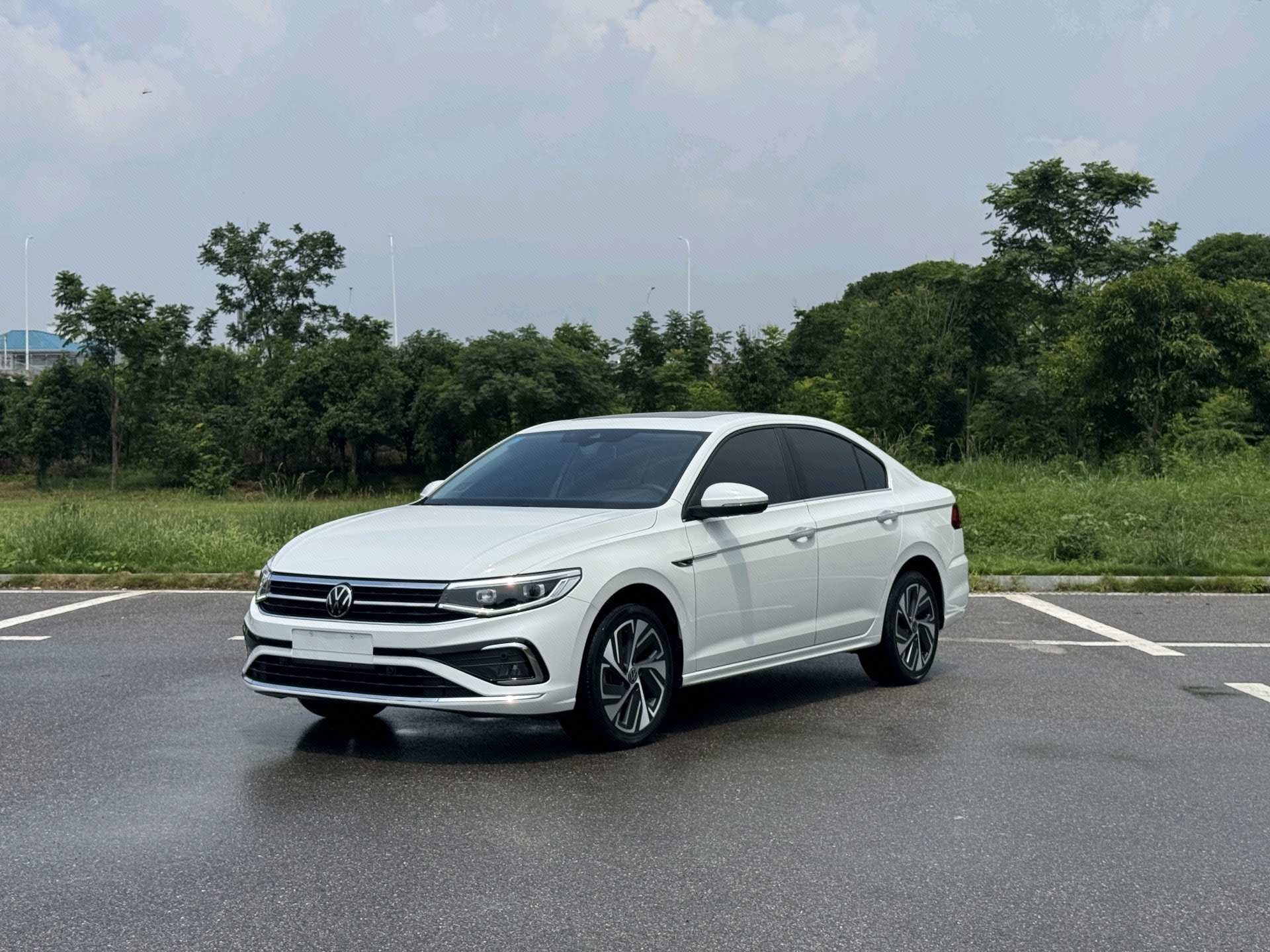 2022 2022 immagine di auto