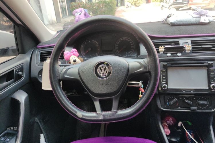 Volkswagen Santana 2016 car image #12