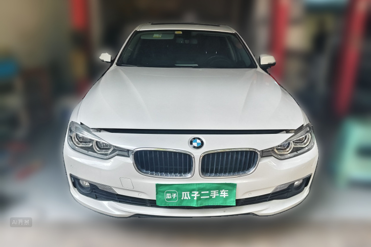 BMW 3 Series 2017 immagine di auto #3