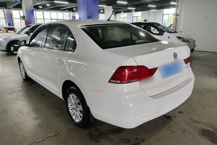 Volkswagen Santana 2018 car image #7