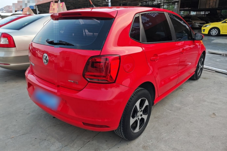 Volkswagen Polo 2015 #7 Volkswagen Polo 2015 car image #7