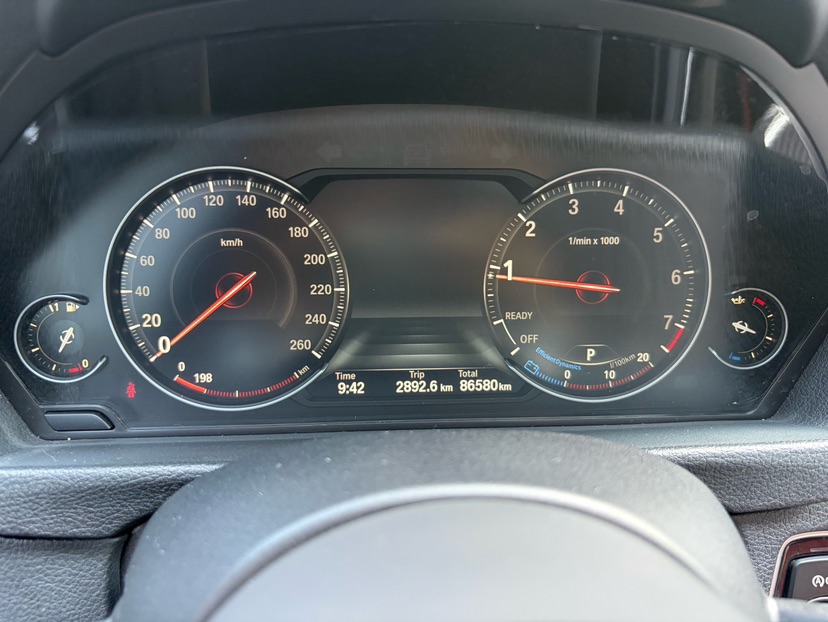 BMW 3 Series 2019 car image #5