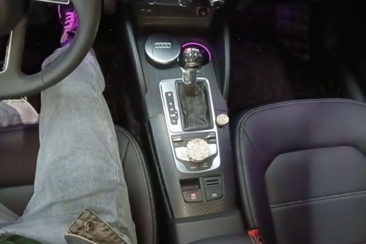 Audi A3 2020 car image #14