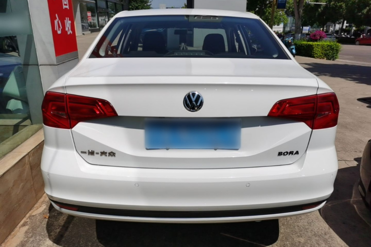 Volkswagen Bora 2021 car image #6