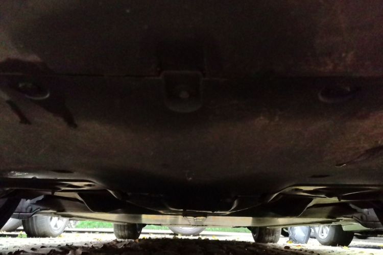 Tesla Model Y 2021 #25 Tesla Model Y 2021 car image #25