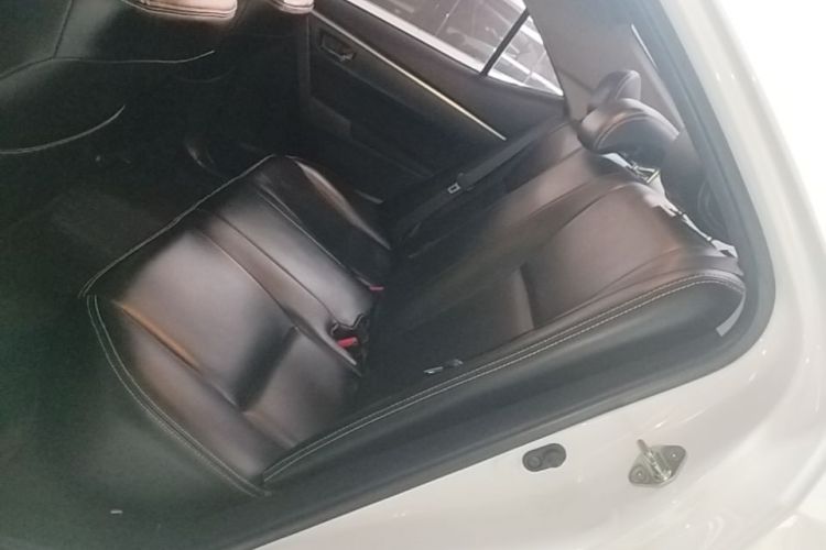 Toyota Corolla 2019 car image #17