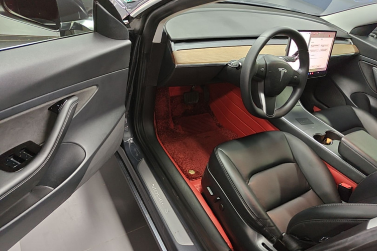 Tesla Model 3 2020 #16 Tesla Model 3 2020 car image #16