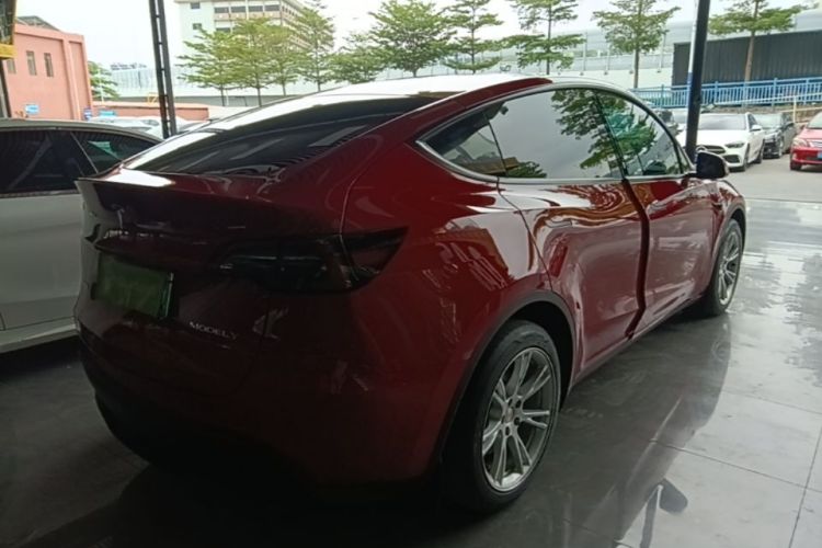 Tesla Model Y 2022 #7 Tesla Model Y 2022 car image #7