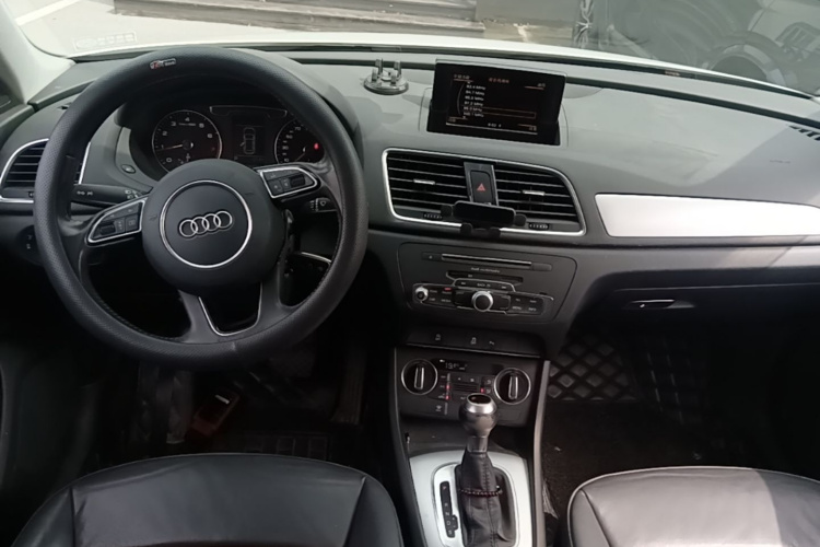 Audi Q3 2017 #10 Audi Q3 2017 car image #10