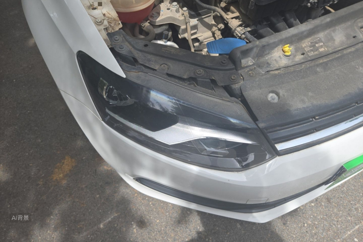 Volkswagen Polo 2015 car image #8