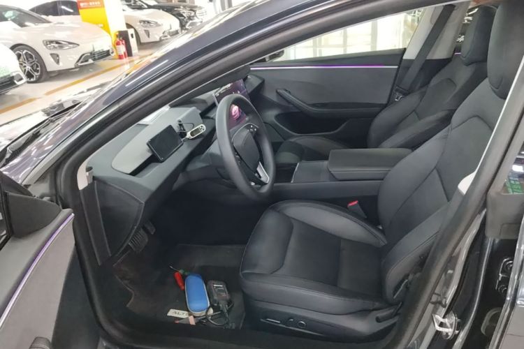 Tesla Model 3 2024 #15 Tesla Model 3 2024 car image #15