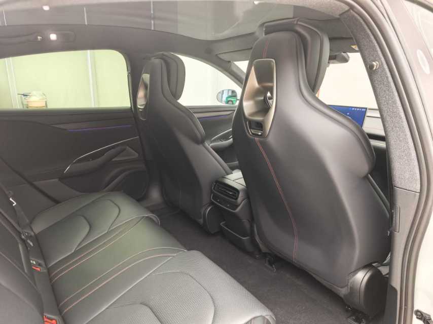 MI SU7 2024 #7 MI SU7 2024 immagine di auto #7