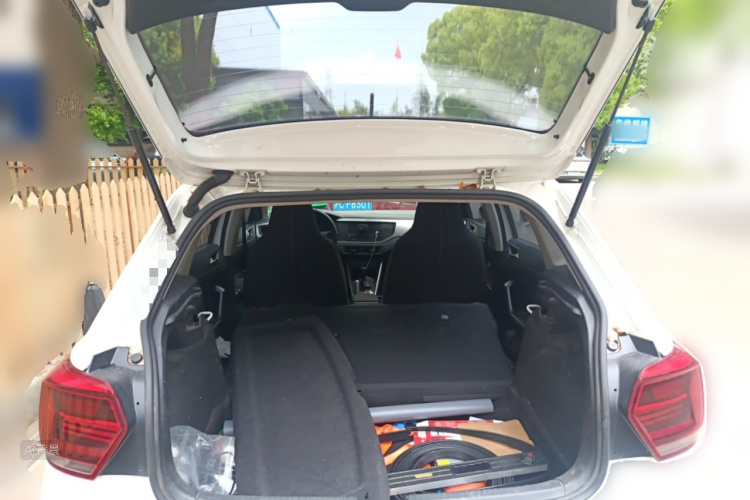 Volkswagen Polo 2020 car image #21