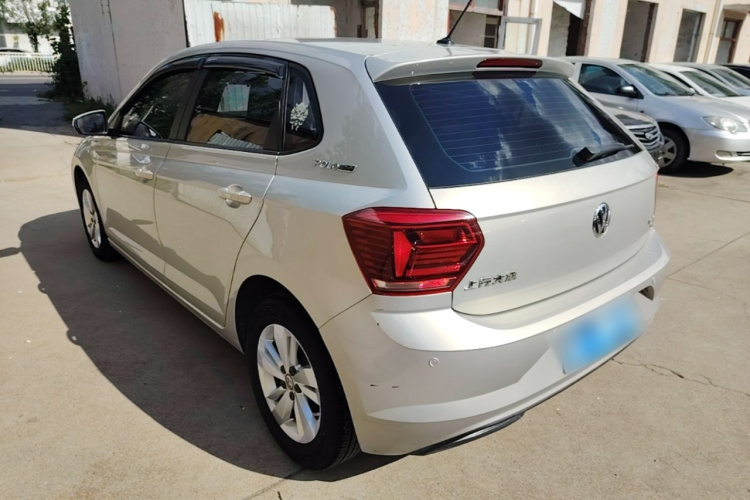 Volkswagen Polo 2020 car image #5