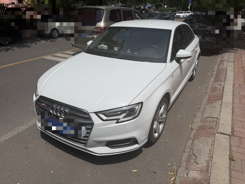 Audi A3 2020 car image 