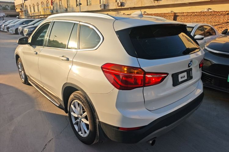 BMW X1 2019 изображение автомобиля #5