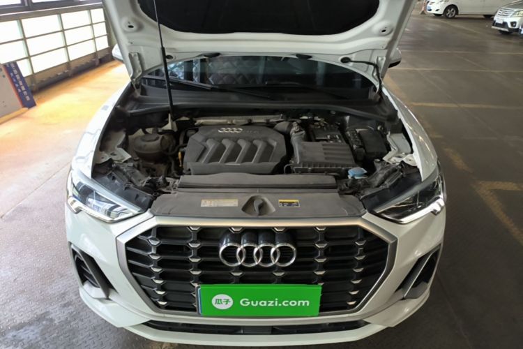 Audi Q3 2019 #20 Audi Q3 2019 car image #20