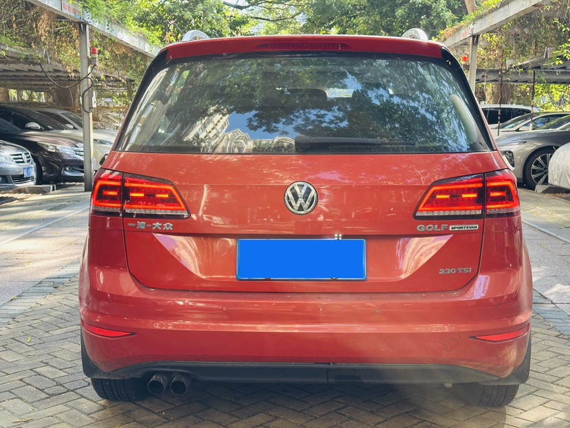 Volkswagen Golf Sportsvan 2017 car image #8