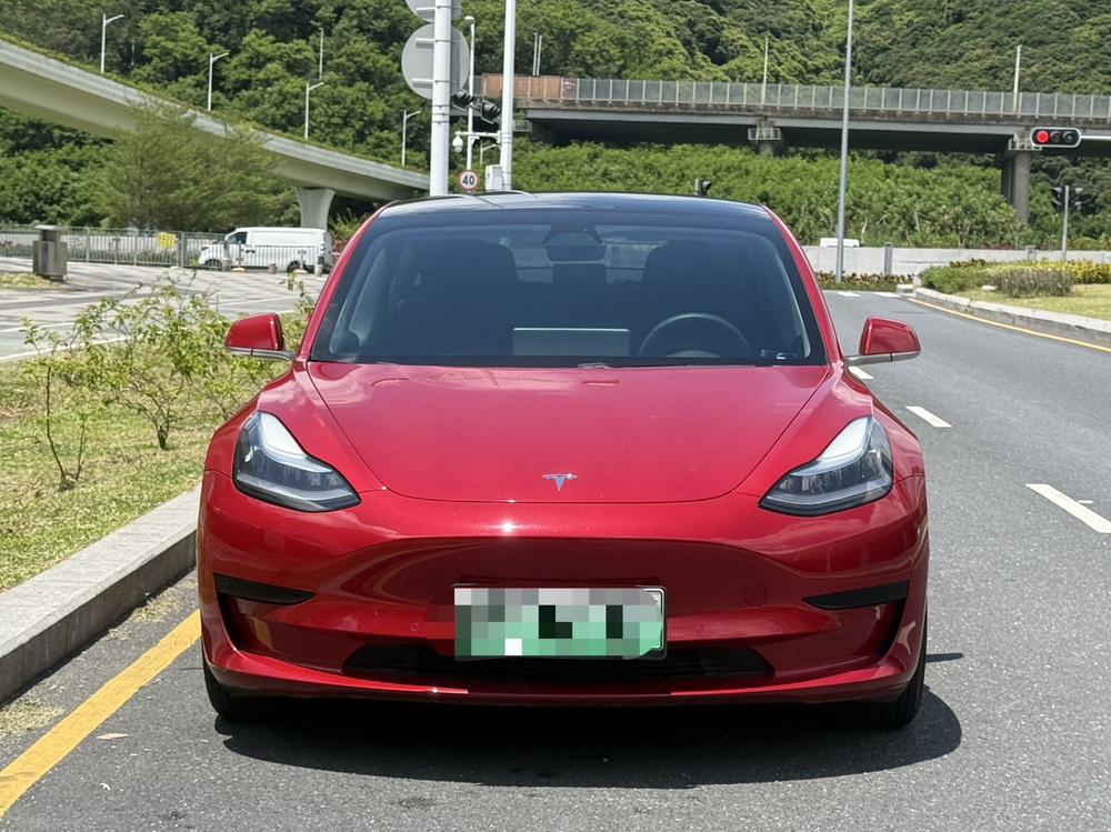 Tesla Model 3 2020 #2 Tesla Model 3 2020 صورة سيارة #2