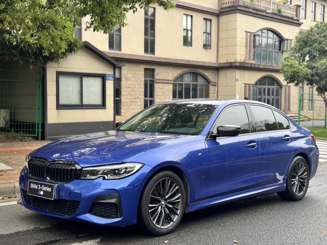 BMW 3 Series 2020 صورة سيارة #11