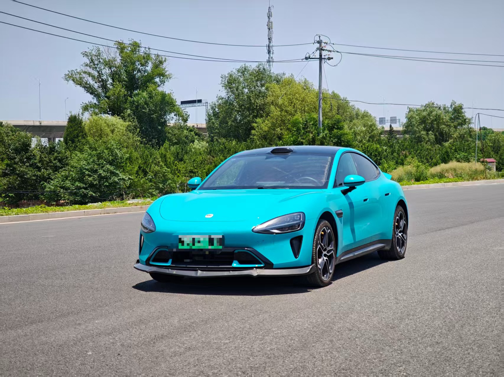 MI SU7 2025 car image 