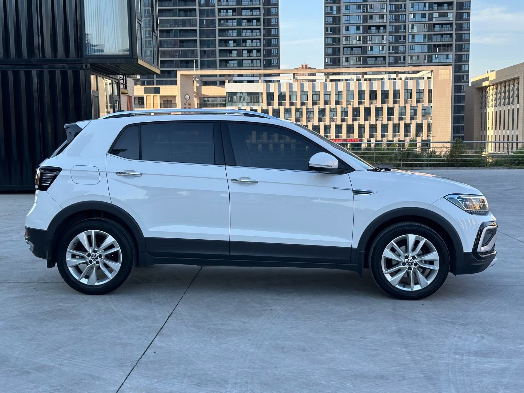Volkswagen T-Cross 2022 #17 Volkswagen T-Cross 2022 car image #17