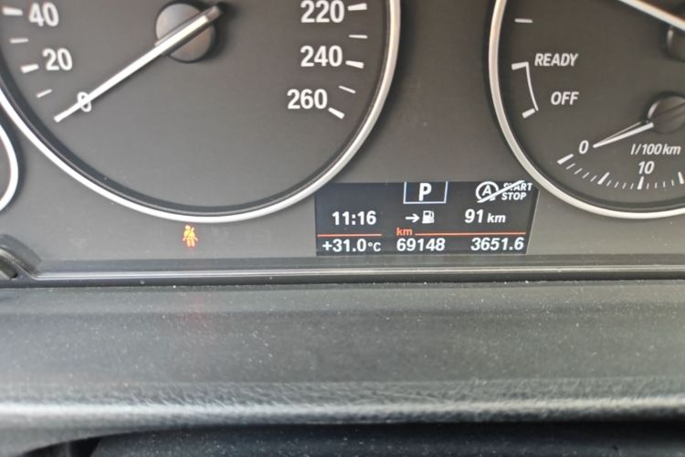 BMW 3 Series 2017 #14 BMW 3 Series 2017 car image #14