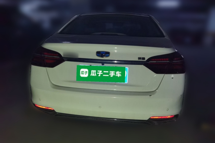 GEELY Emgrand 2019 #4 GEELY Emgrand 2019 car image #4