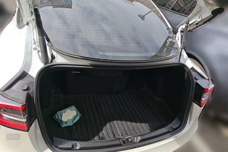 Tesla Model 3 2022 #21 Tesla Model 3 2022 car image #21