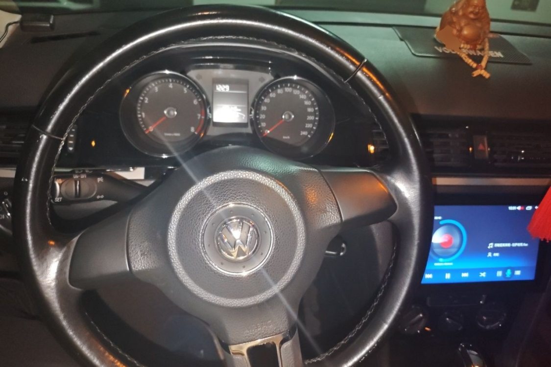 Volkswagen Bora 2012 car image #21
