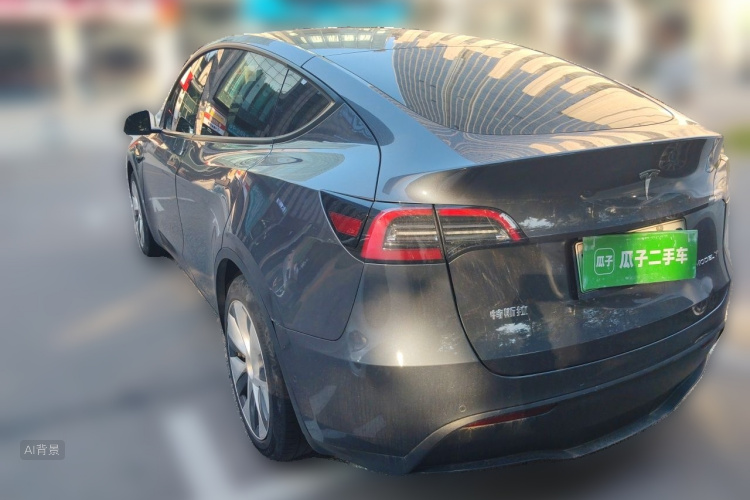 Tesla Model Y 2021 #5 Tesla Model Y 2021 car image #5