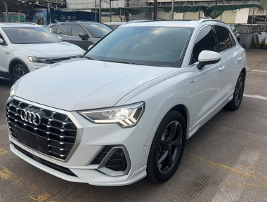 Audi Q3 2022 car image 