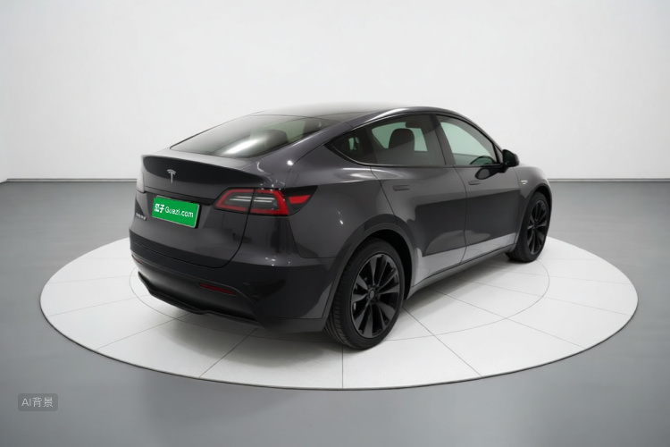 Tesla Model Y 2024 #7 Tesla Model Y 2024 car image #7