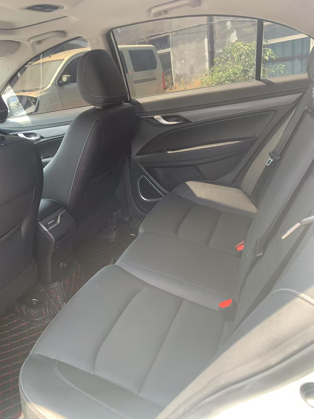 GEELY Emgrand 2021 imagen de coche #8