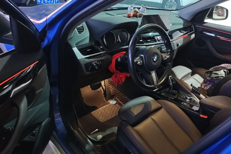 BMW X1 2019 car image #16