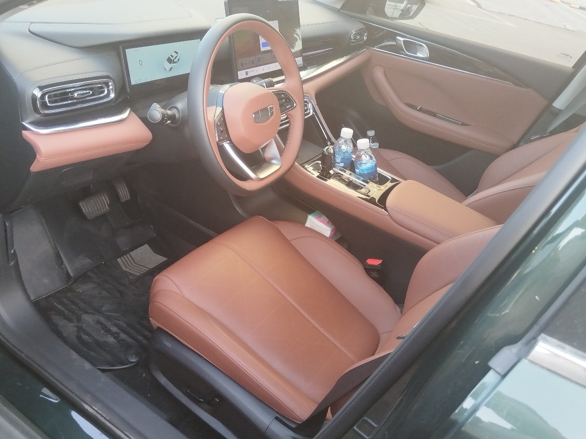 GEELY Emgrand 2025 car image #4