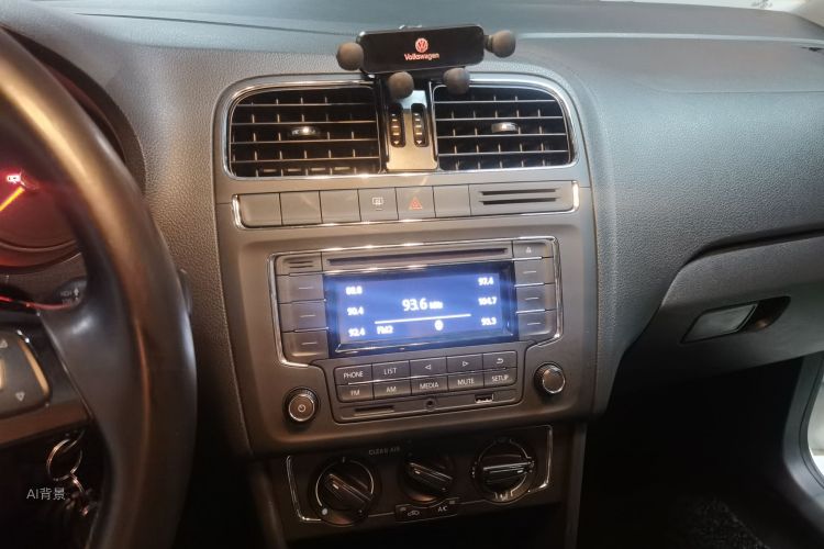 Volkswagen Polo 2017 #15 Volkswagen Polo 2017 car image #15