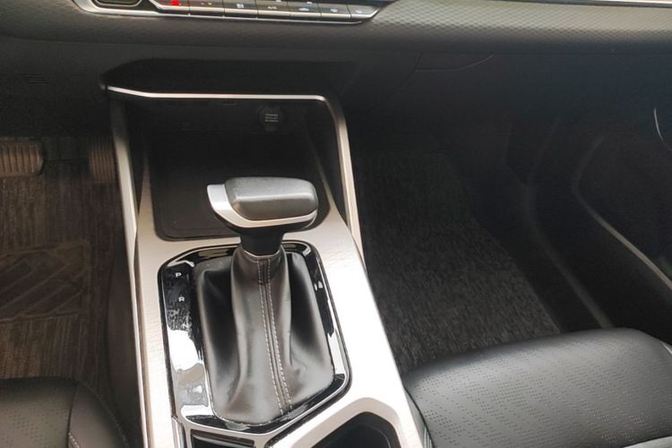 GEELY Emgrand 2022 car image #18