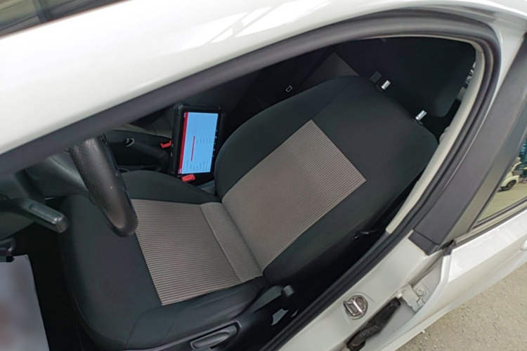 Volkswagen Polo 2017 car image #15