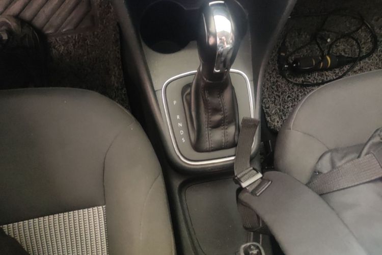 Volkswagen Polo 2016 #14 Volkswagen Polo 2016 car image #14