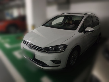 Volkswagen Golf 2017 car image 