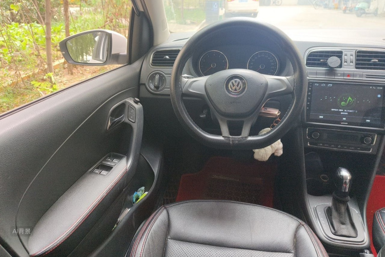 Volkswagen Polo 2015 #12 Volkswagen Polo 2015 car image #12