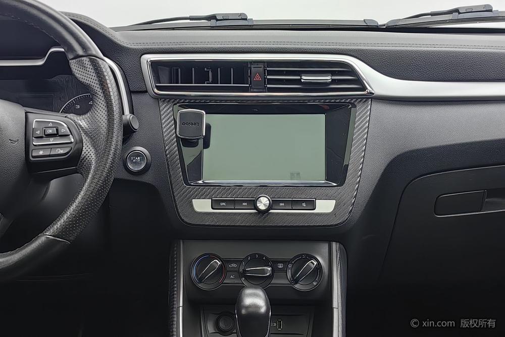 MG ZS 2019 #10 MG ZS 2019 car image #10
